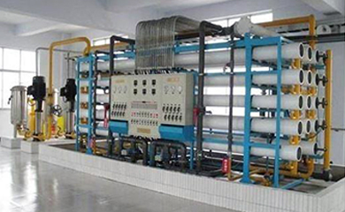 中水回用是用各種物理、化學、生物等手段對工業(yè)所排出的廢水進行不同深度的處理，達到工藝要求的水質，然后回用到工藝中去，從而實現(xiàn)污廢水資源化、治理污染、保護環(huán)境、節(jié)約水資源，減少環(huán)境污染的目的。